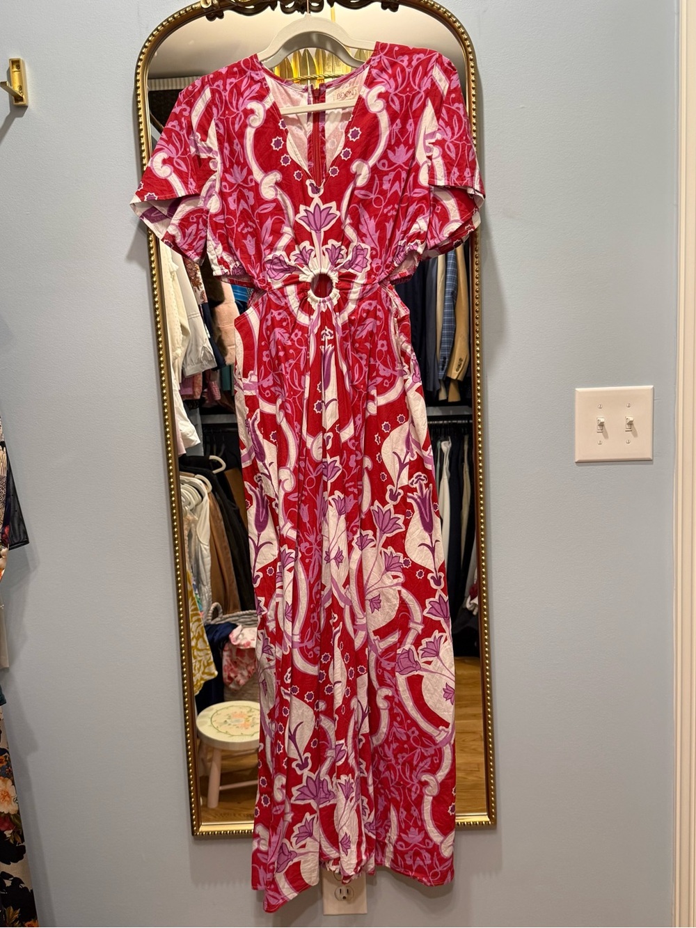 BEYOND BY VERA Red Floral Maxi Dress with Waist Cutout (S)